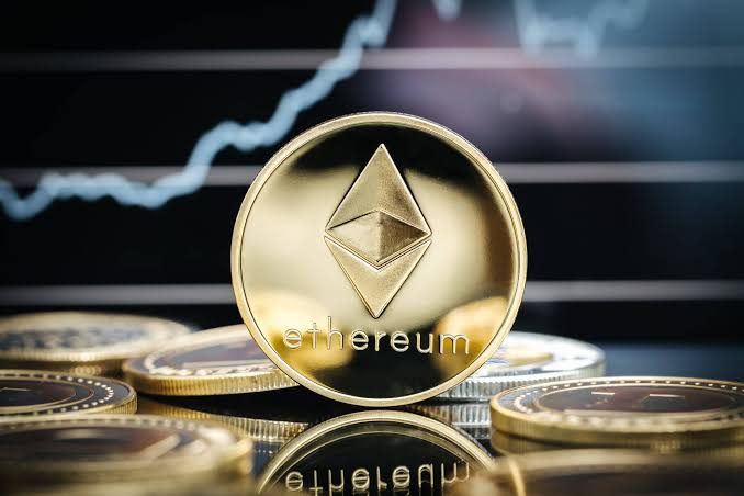 Kripto Paralarda Altcoin Rotasyonu Hızlandı: Ethereum 4.800 Dolar Hedefine Göz Dikti