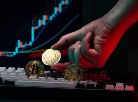 WAVES Coin Gizli Fırsat Mı? Yılların Altcoininde Grafik Alarm Veriyor