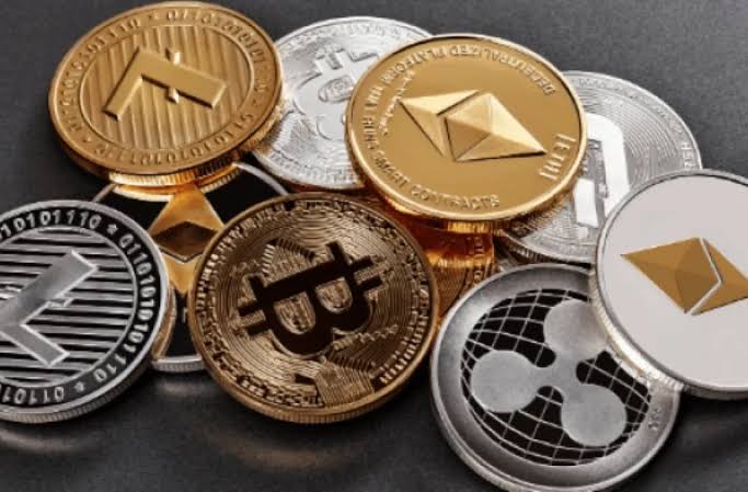 Altcoin Sezonunun Kilidini XRP, Solana ve Türevleri Açacak: Flaş Bitfinex Raporu