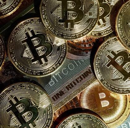 BTC ve ETH Yorumları: Yükseliş Beklentileri ve Tartışmalı Tahminler!