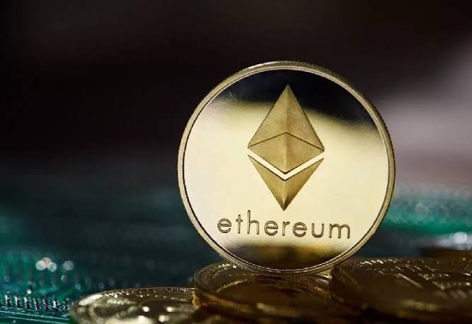 Ethereum Kurucu Ortağı Vitalik Buterin Konuştu: Base Token Öncesi Tartışmalara Açıklık Getirdi