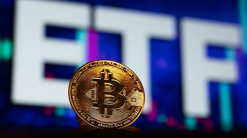 Bitcoin ETF Hacmi: Dalgalı Piyasa, Yüksek İşlem ve Yeni Endişeler