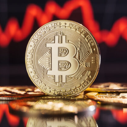 Bitcoin Yedi Ayın En Düşük Seviyesinde: Küresel Riskten Kaçış Kriptoyu Sert Vurdu