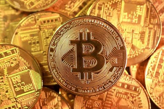 Son Dakika: Bitcoin 101.257 Dolar, 4 Kasım Kripto Para Düşüşü ve Beklentiler